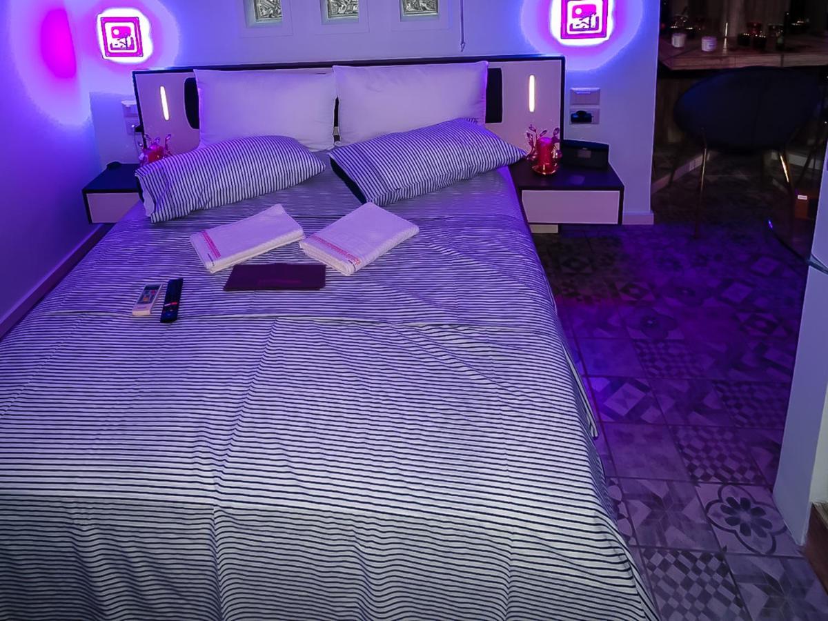 B 2 Luxury Suite Acropolis View Athens Privat Jacuzzi ภายนอก รูปภาพ
